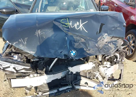 2023 BMW 330I xDrive z USA, uszkodzony, nr VIN 3MW89FF07P8D62178